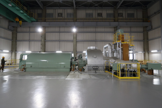 The 50MW-class steam turbine and the power generator.