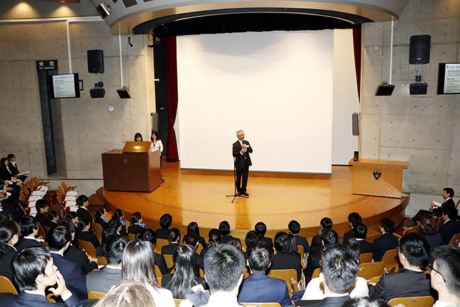 Yoshiaki Nomura, Professor of Osaka University and Chair of INC Steering Committee, speaking at the opening ceremony.