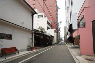 Street where the Fujiya shop opened by Masatomo once traded